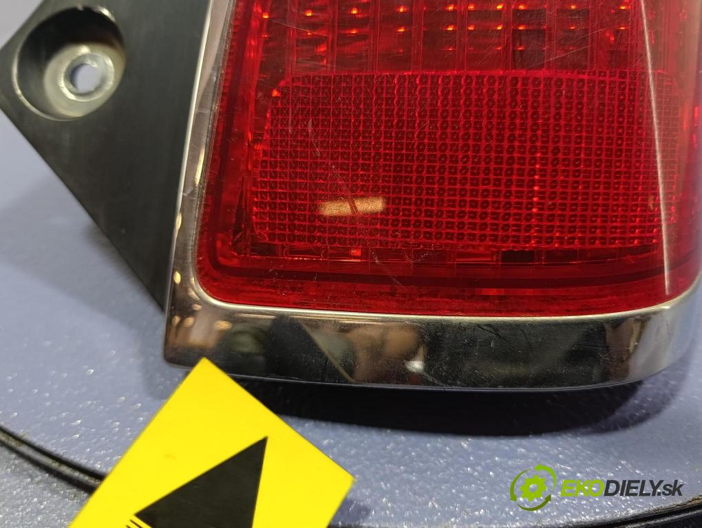Daihatsu Trevis 2007 svetlo / reflektor zad Prava: Vonkajsia: 220-51772