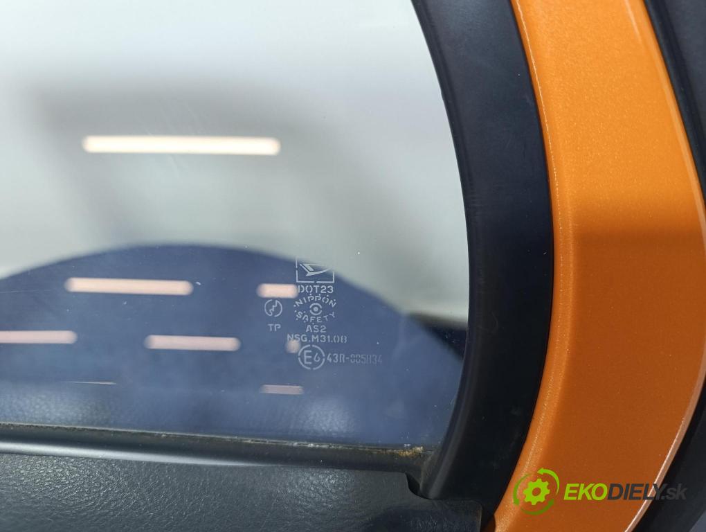 Daihatsu Trevis 2007 dveře Zad: prave