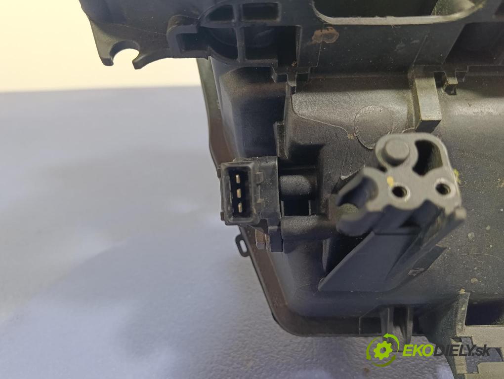 Bmw Seria 3 2006 potrubí Sání: 7788194