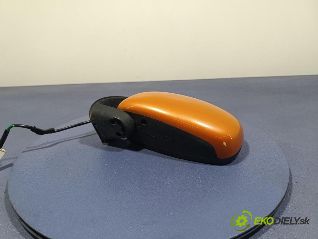 Daihatsu Trevis 2007 zpětné zrcátko Vlevo, odjet: