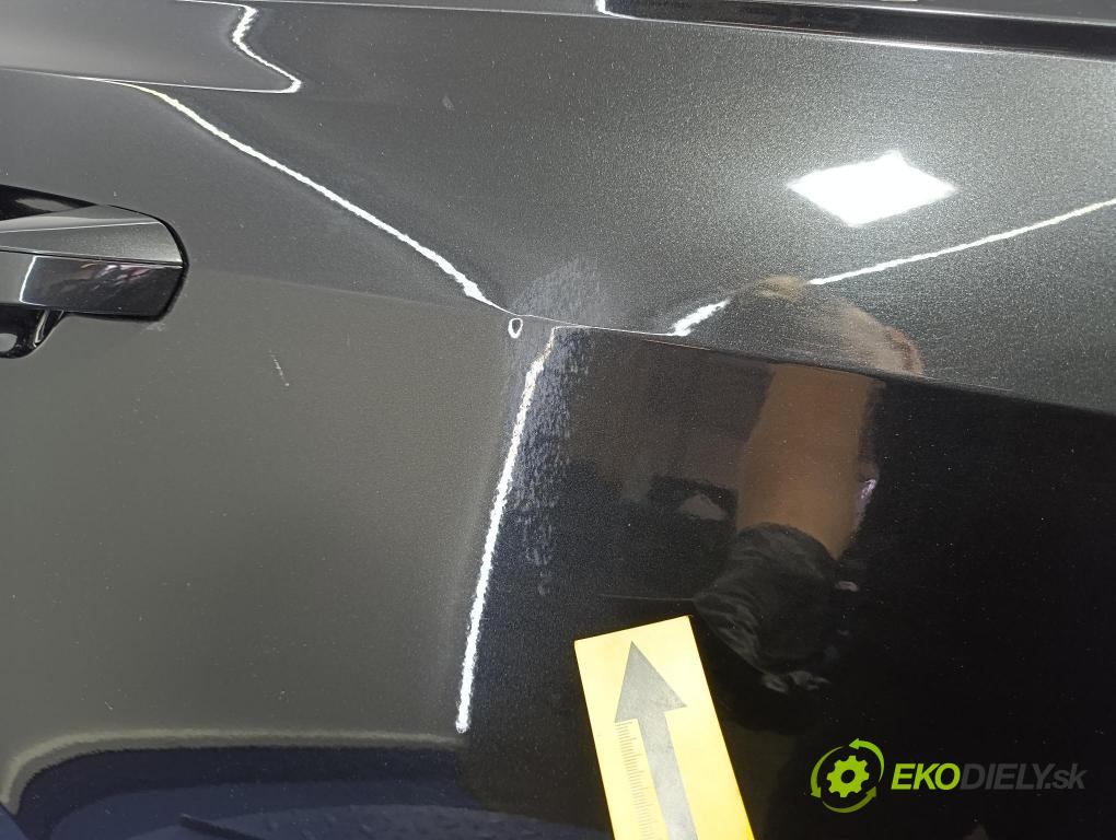 Audi A8 2019 dvere zad pravé