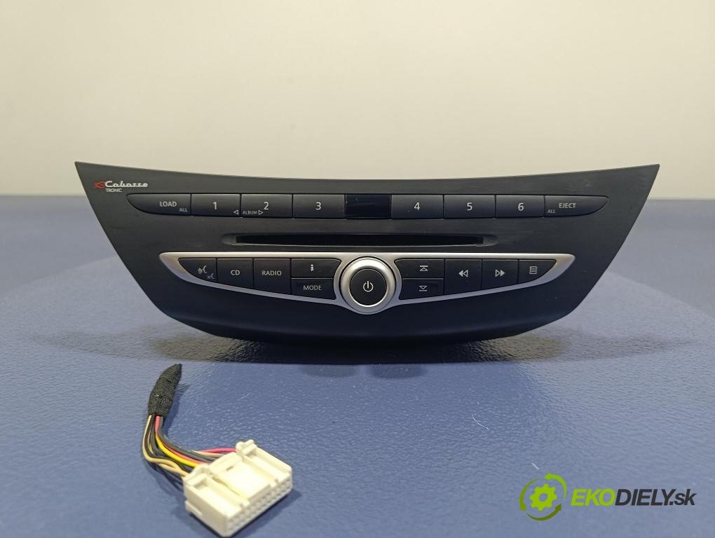 Renault Laguna 2007 Radio I Navigácia: 281150017R