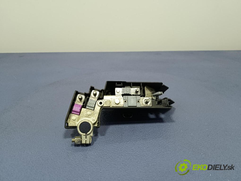 Audi A8 2019 inštalácia Elektrický: 4N0915459A