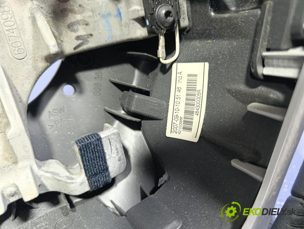 Renault Laguna 2007 volant 484300005R