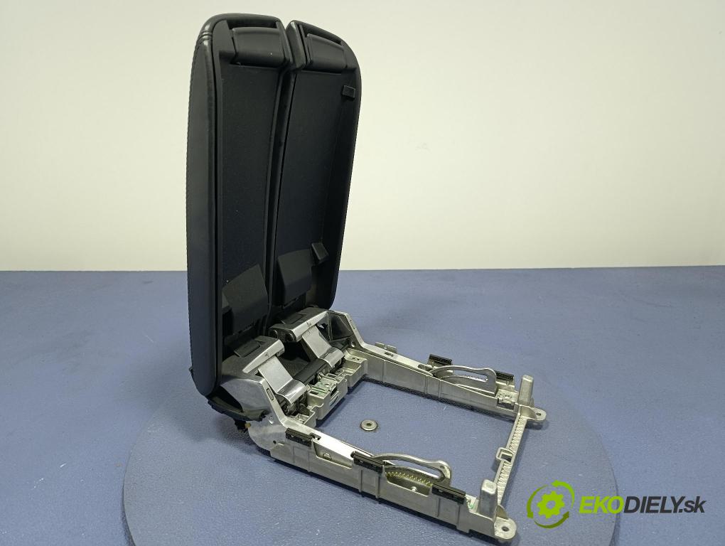 Audi A8 2019 operadlo 4N0864358A