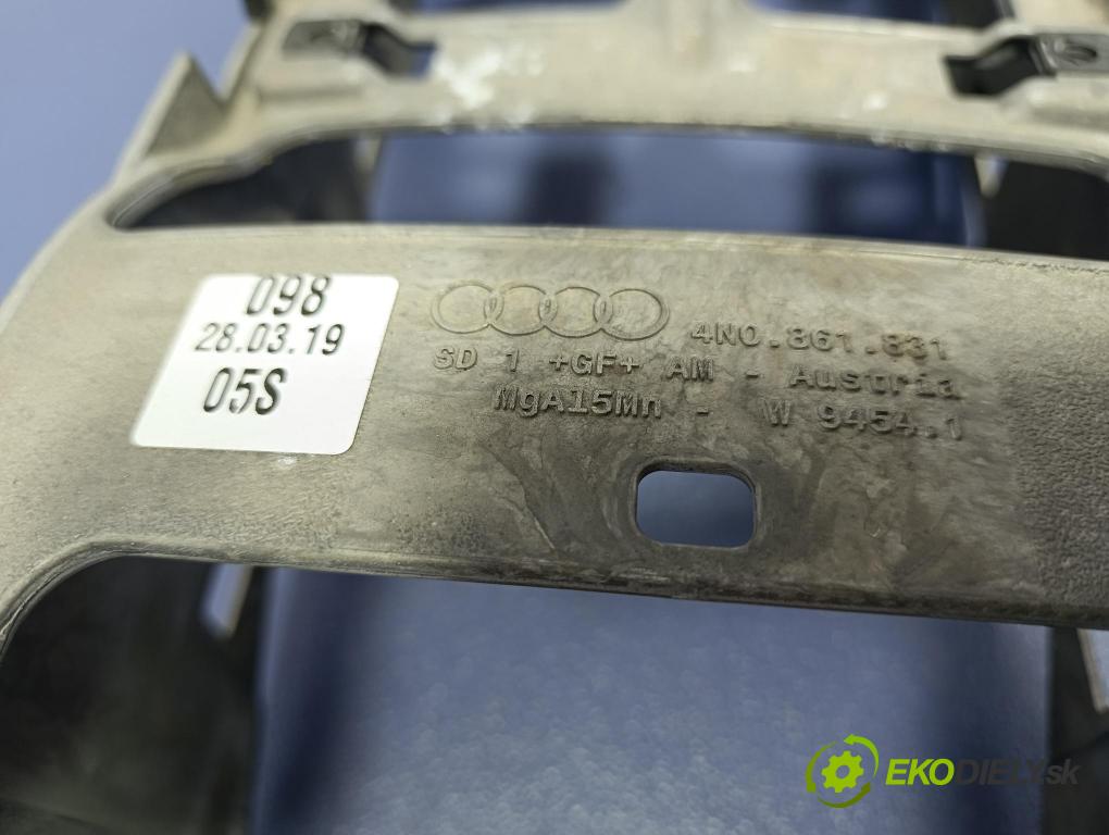 Audi A8 2019 tunel Stredný: 4N0861831