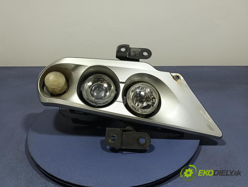 Mercedes Conecto 2008 Reflektor: v pravo: 152926-00