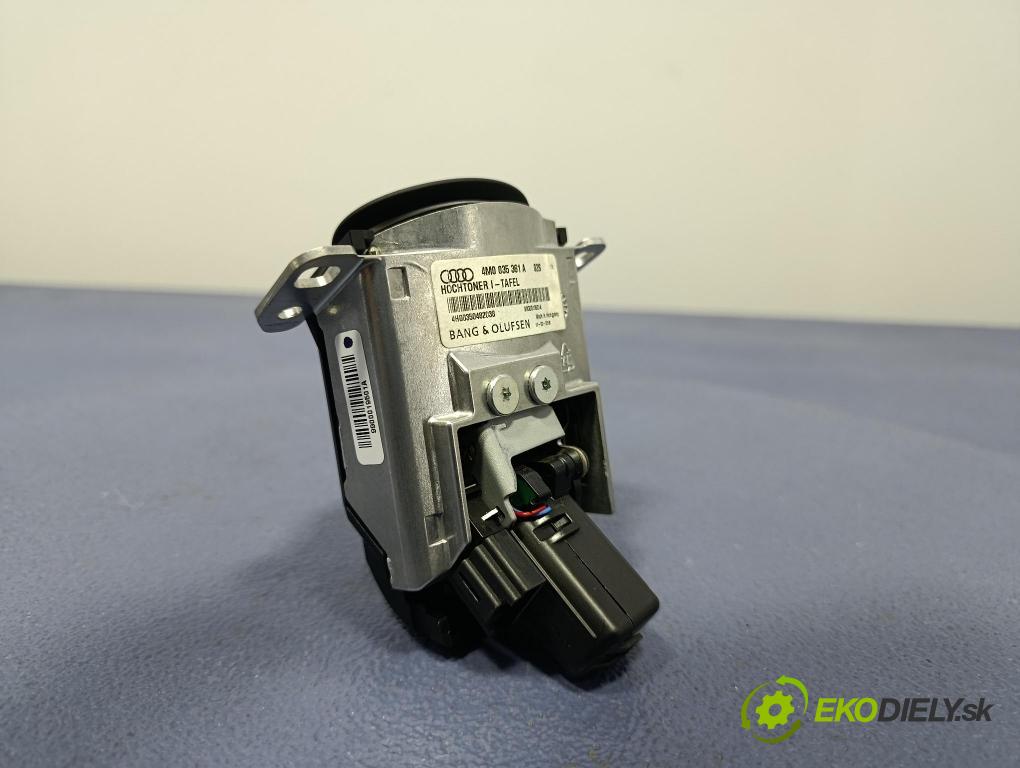 Audi A8 2019 Reproduktor / Subwoofer: 4M0035361A