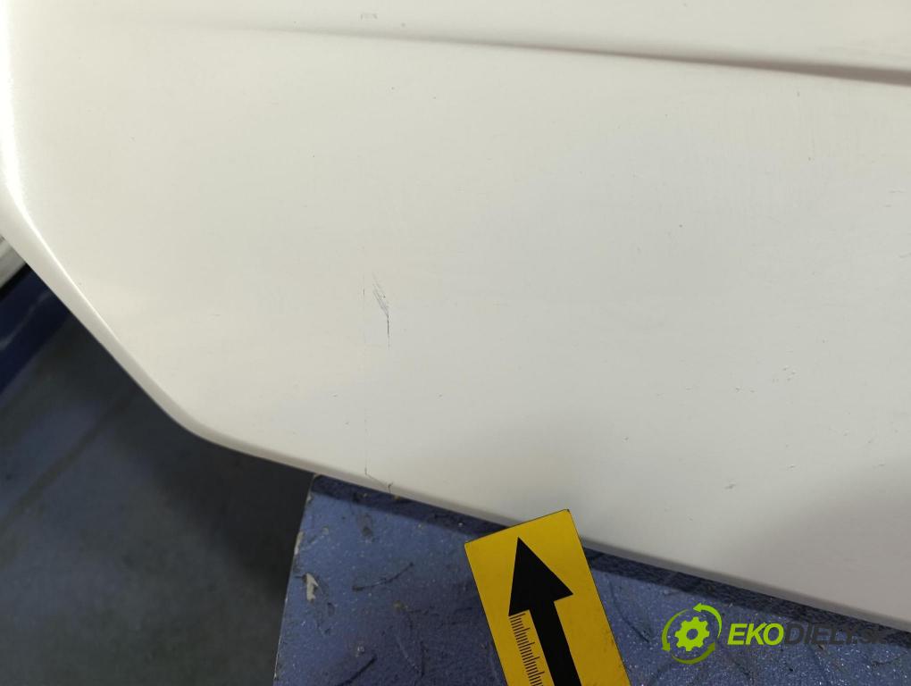 Mercedes Conecto 2008 kapota přední: A6287510230