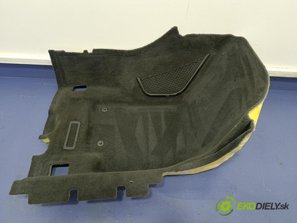 Audi A8 2019 koberec do auta 4N1863704F