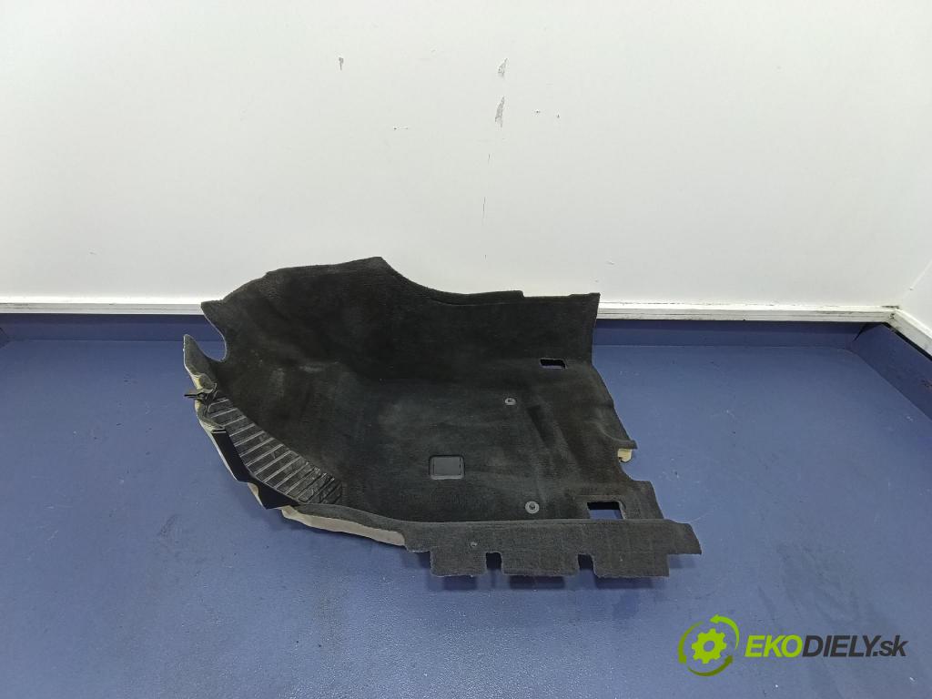 Audi A8 2019 koberec do auta 4N1863703G