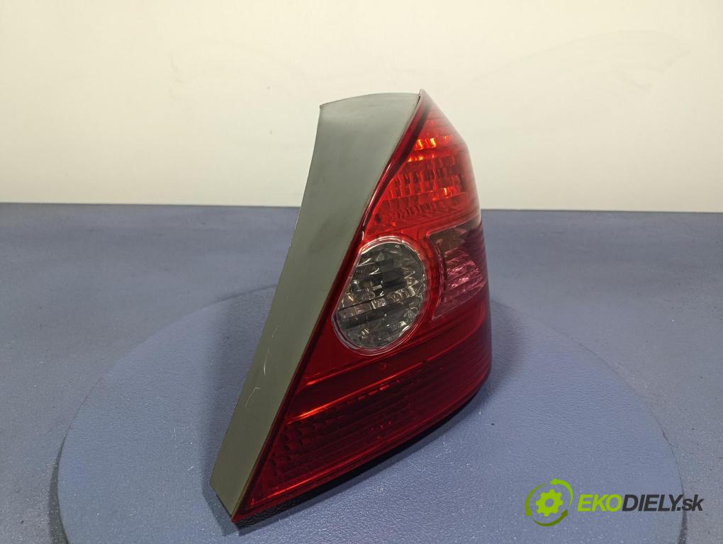 Honda Civic 2003 svetlo / reflektor zad Prava: Vonkajsia: 89023654