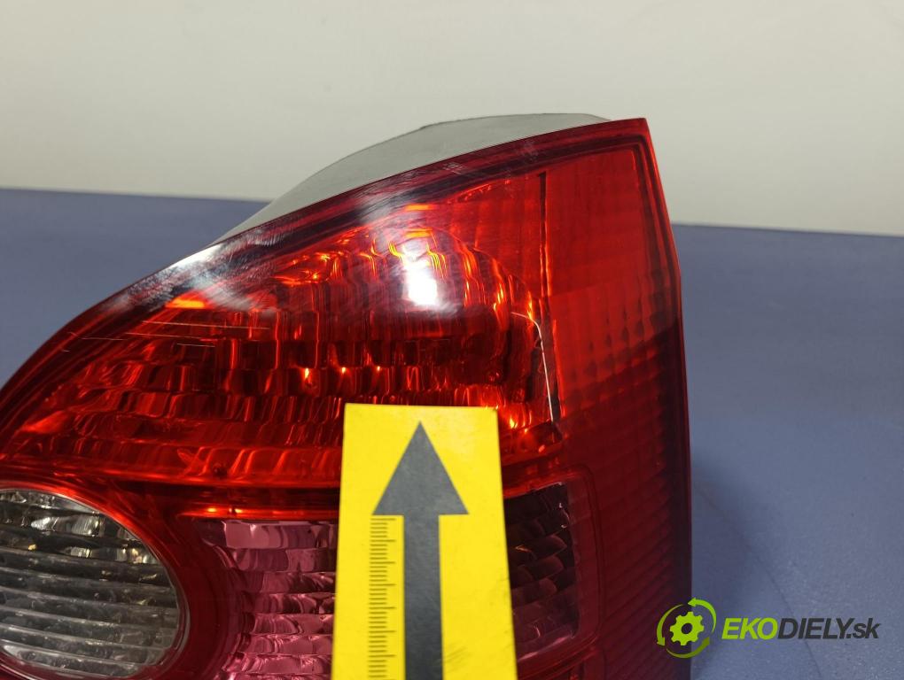 Honda Civic 2003 svetlo / reflektor zad Prava: Vonkajsia: 89023654