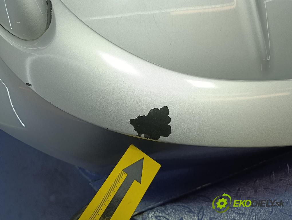 Peugeot 206 2003 zadna dveře kufra: kufra: