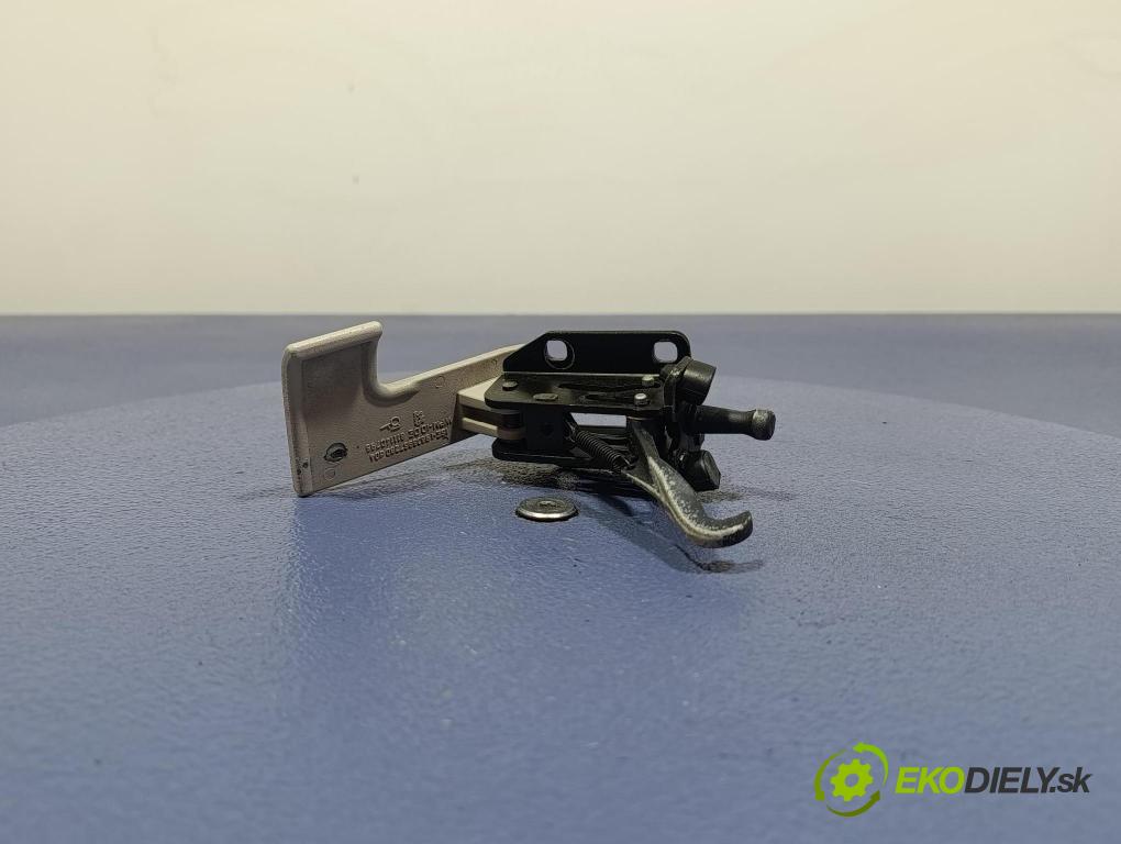 Peugeot 206 2003 strecha 9636967280