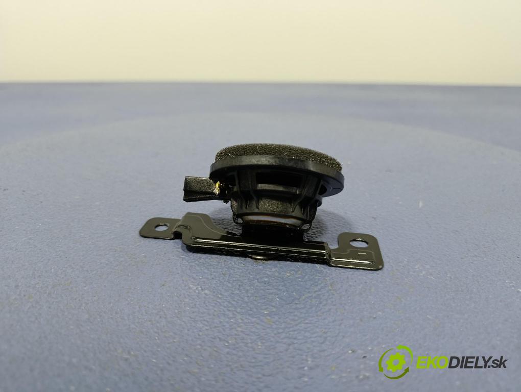 Audi A8 2019 Reproduktor / Subwoofer: 4N0035399F
