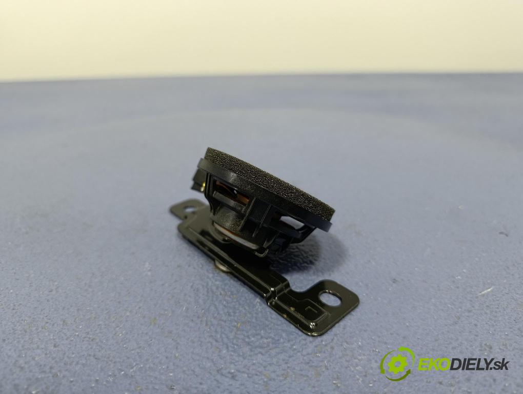 Audi A8 2019 Reproduktor / Subwoofer: 4N0035399F