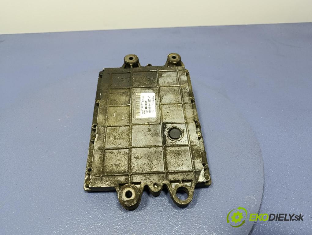 Mercedes Conecto 2008 riadiaca jednotka Motor: A0054460840