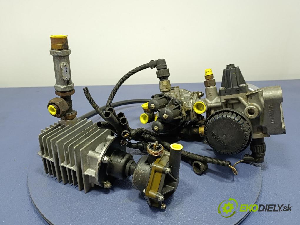 Mercedes Conecto 2008 Kompresor Vzduch: 9324000160