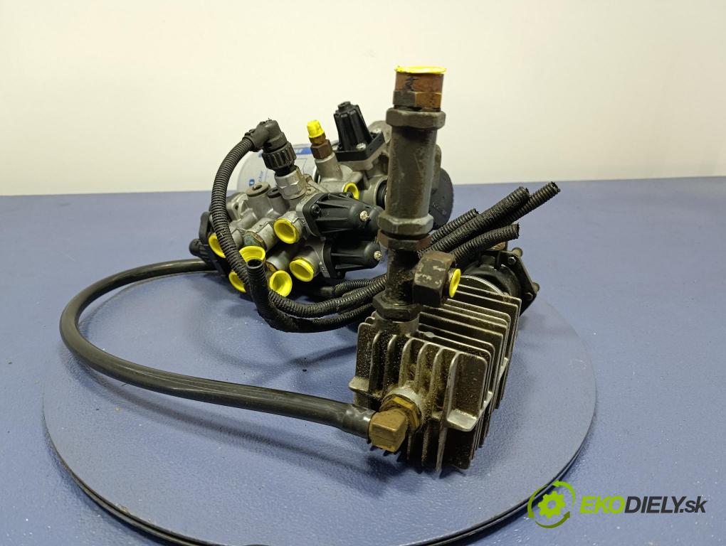 Mercedes Conecto 2008 Kompresor Vzduch: 9324000160