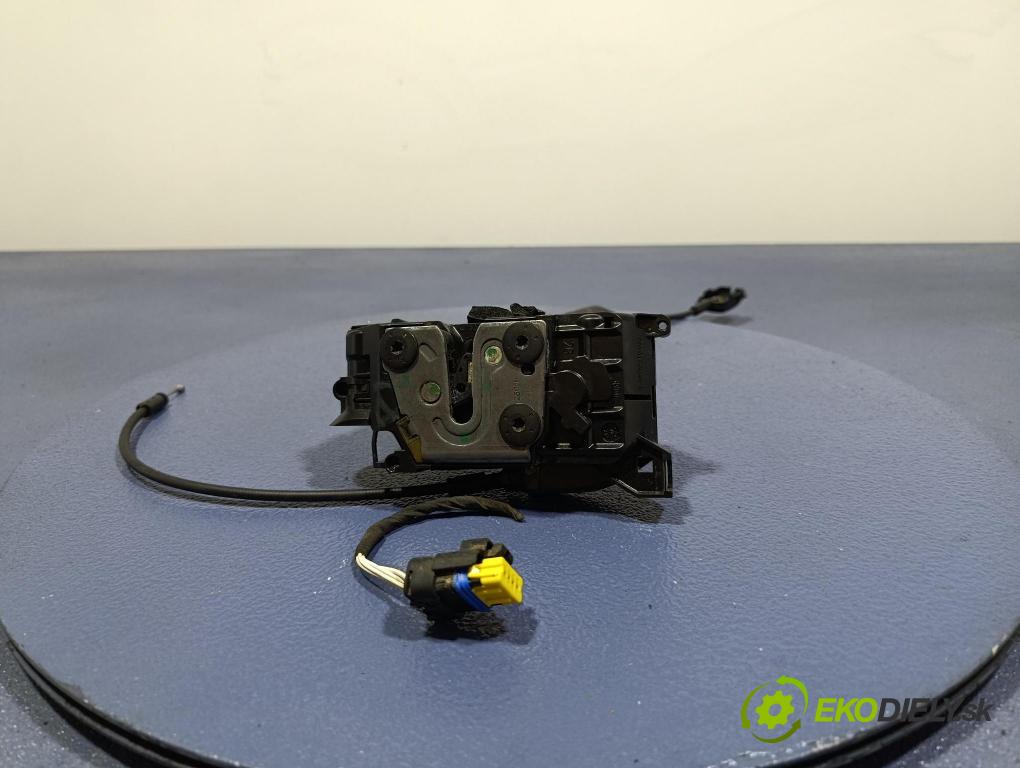 Renault Laguna 2007 zámok dvere Predné Vľavo: 805010004R