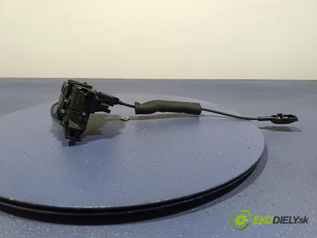 Renault Laguna 2007 zámok dvere Predné Vľavo: 805010004R