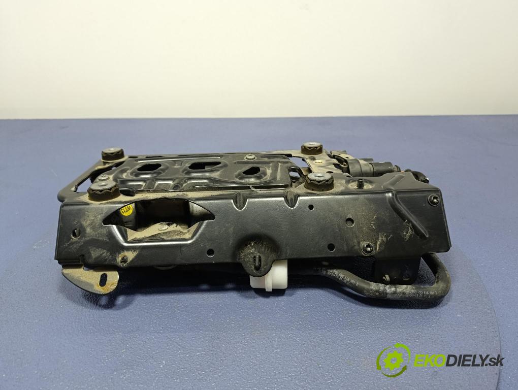 Audi A8 2019 Kompresor Vzduch: 4N0616005D