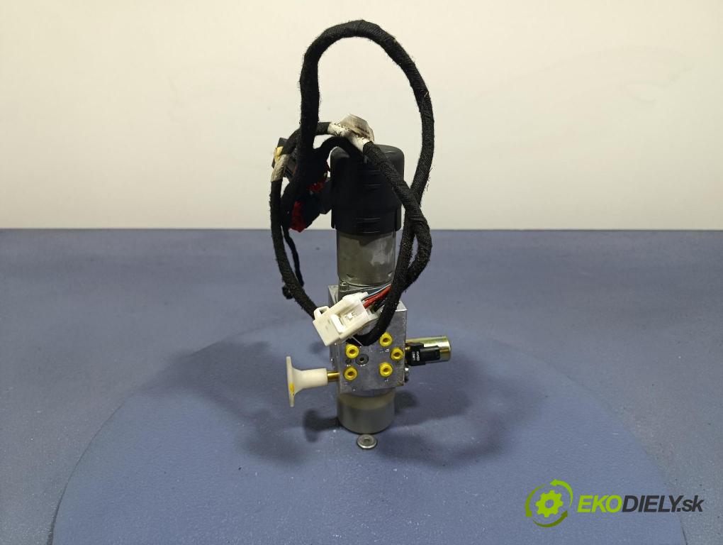Peugeot 206 2003 čerpadlo Hydraulicky: 9639025080
