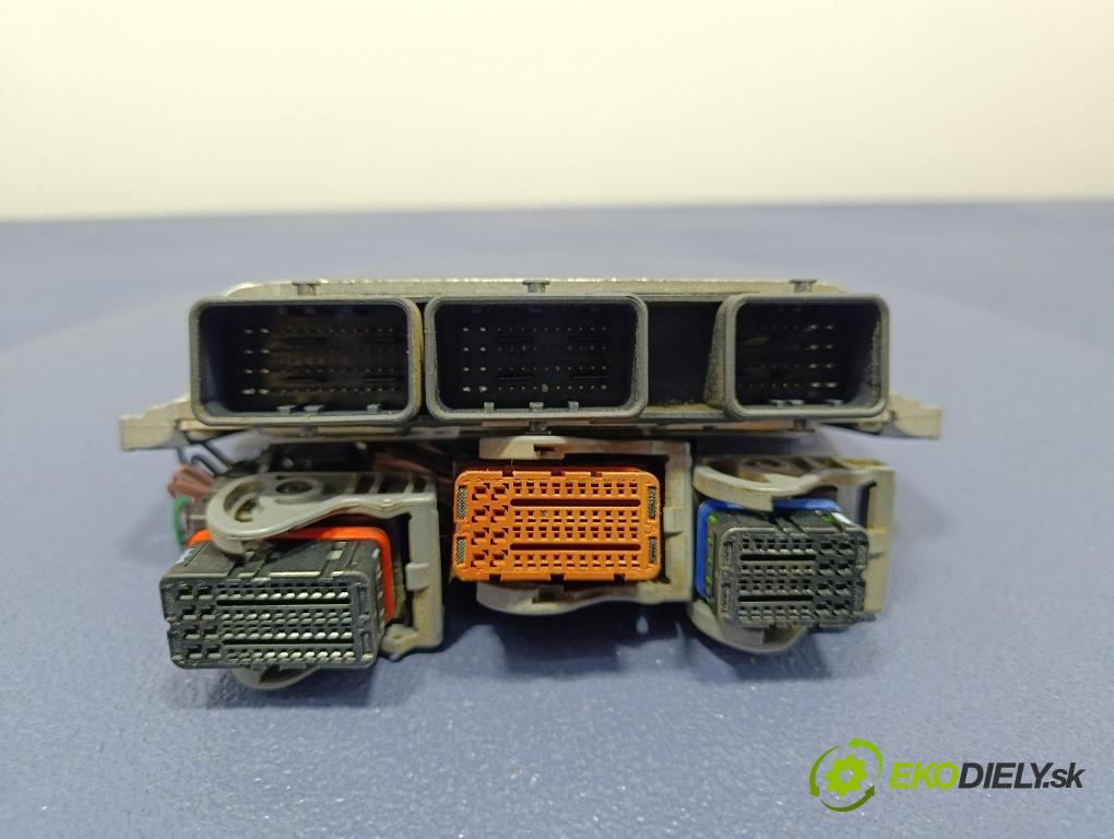 Renault Laguna 2007 riadiaca jednotka Motor: 8200726887