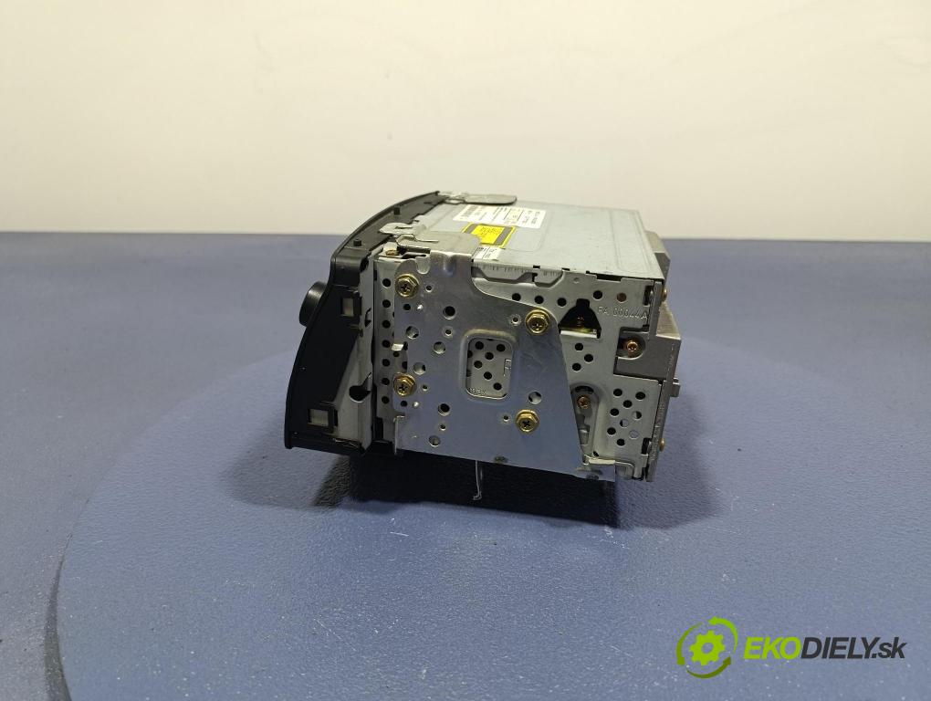 Toyota Corolla 2003 Radio I Navigácia: 86120-02260