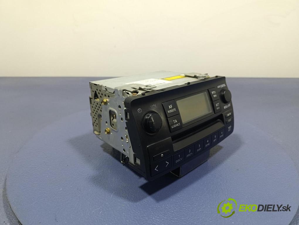 Toyota Corolla 2003 Radio I Navigácia: 86120-02260