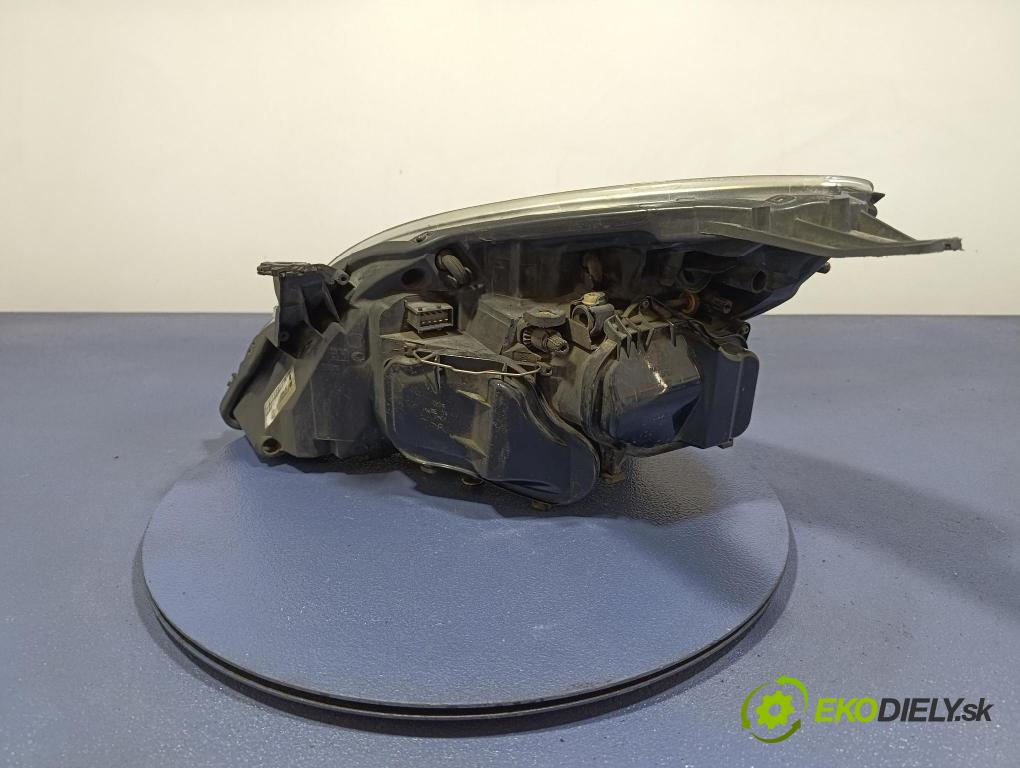 Opel Signum 2005 Reflektor: v pravo: 13170934