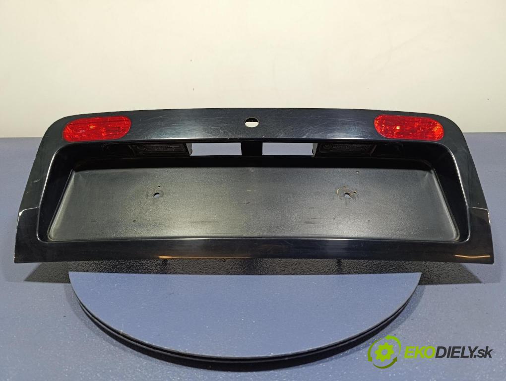 Audi A6 2004 zaslepka: zad 4B9945695M