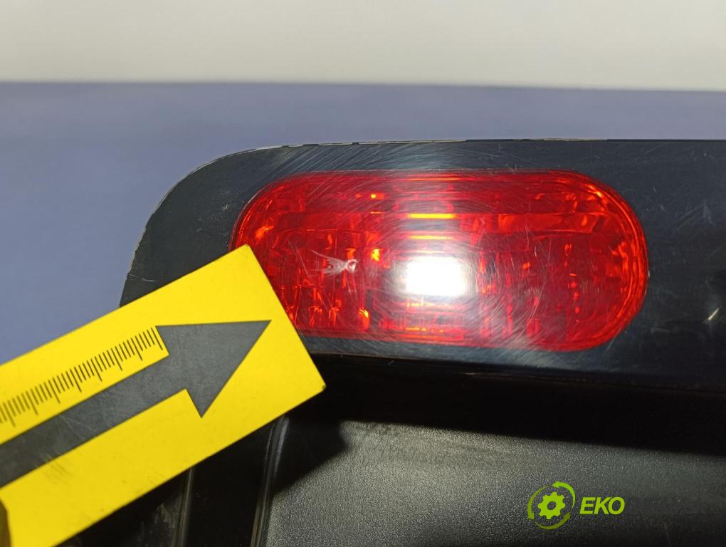 Audi A6 2004 zaslepka: zad 4B9945695M