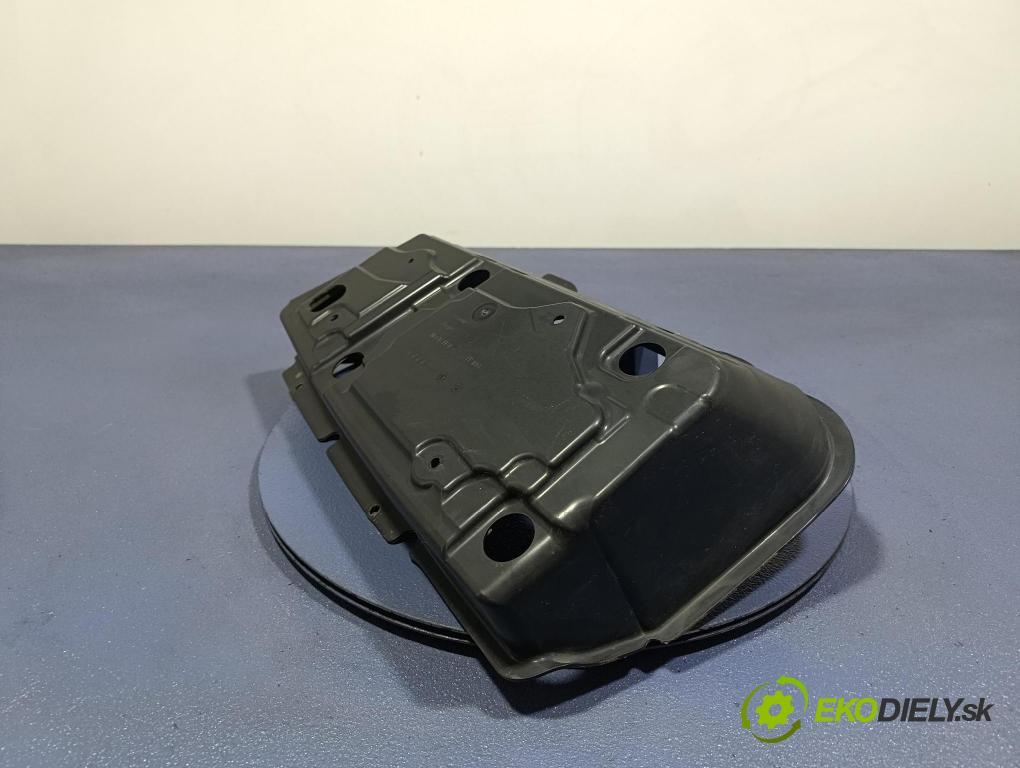 Audi A8 2019 kryt Plast: Interiéry: 4N0616114B