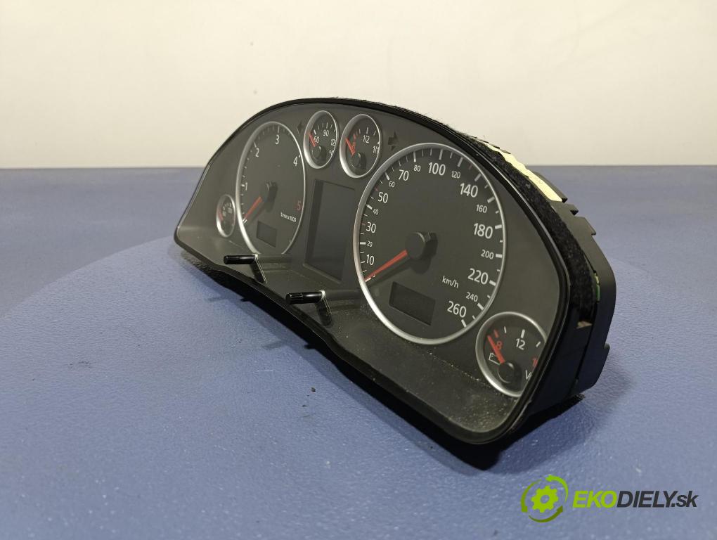 Audi A6 2004 prístrojovka/ budíky 4B0920933M