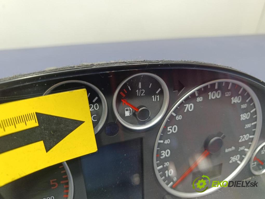 Audi A6 2004 prístrojovka/ budíky 4B0920933M