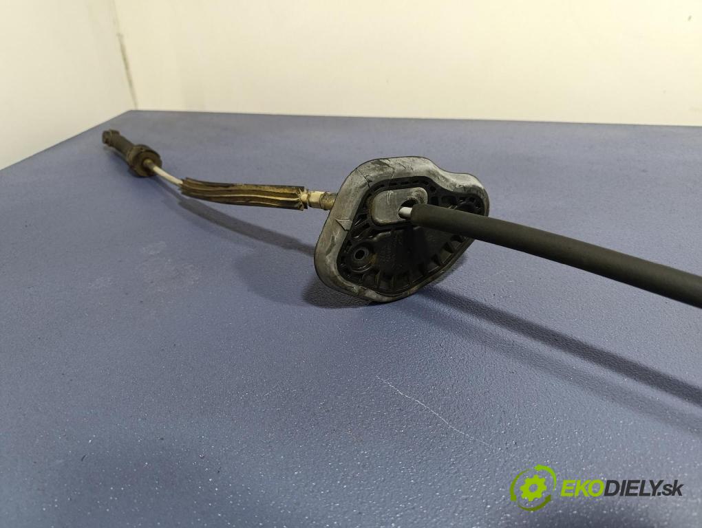 Renault Laguna 2007 Páka: Zmeny: 8200785086