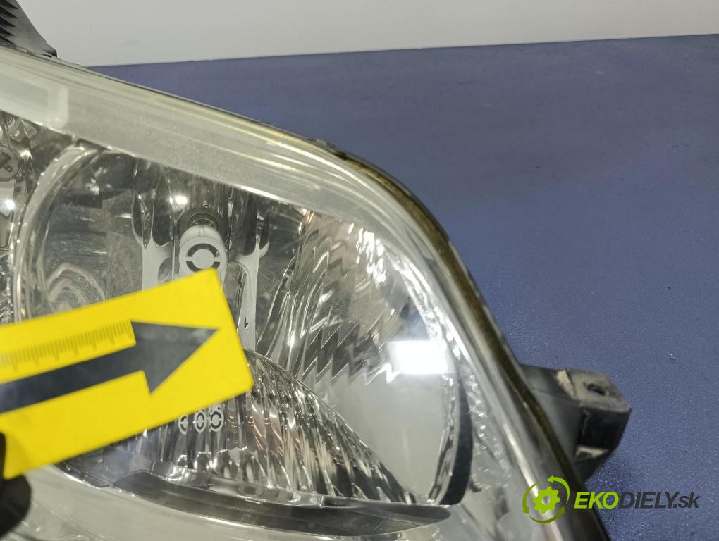 Citroen C4 2005 Reflektor: v pravo: 9646893880