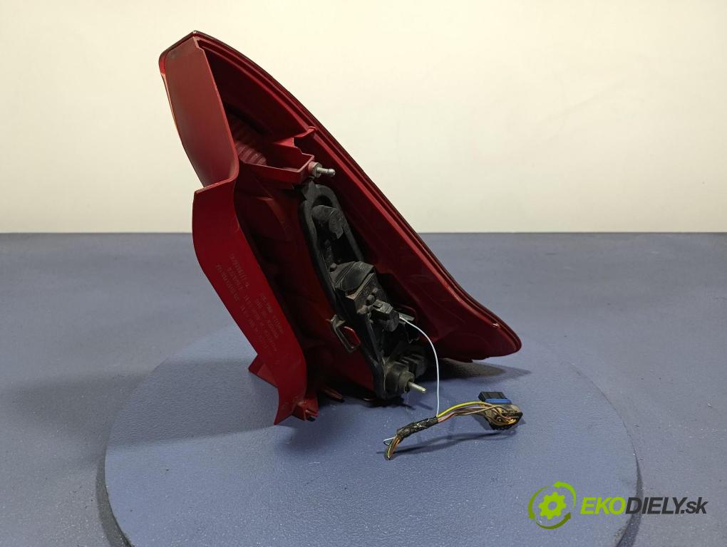 Citroen C4 2005 svetlo / reflektor zad ľavá Vonkajsia: 9646801777