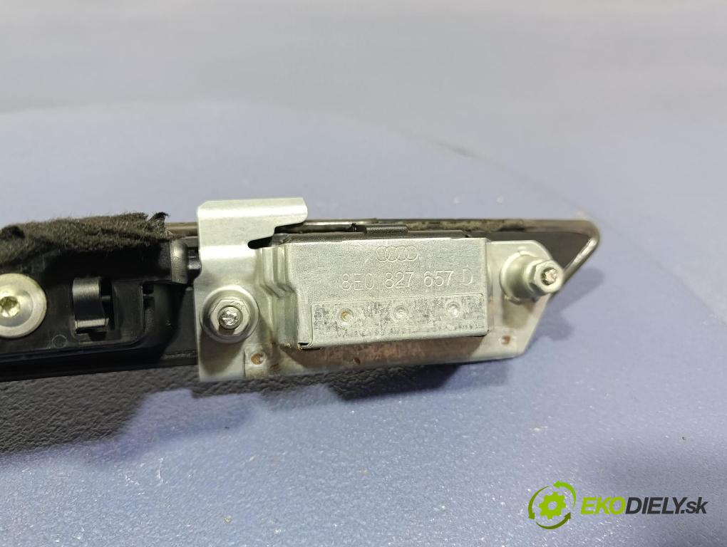 Audi A4 2003 zaslepka: zad 8E0827574C