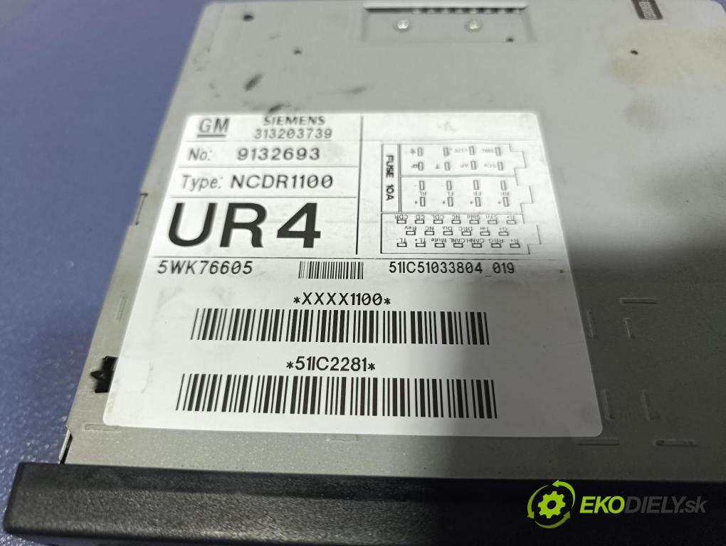 Opel Zafira 2005 Radio I Navigácia: 9132693