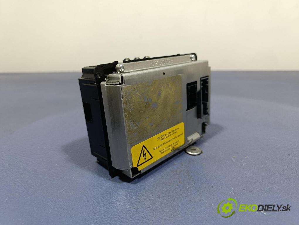Opel Zafira 2005 Radio I Navigácia: 9132693