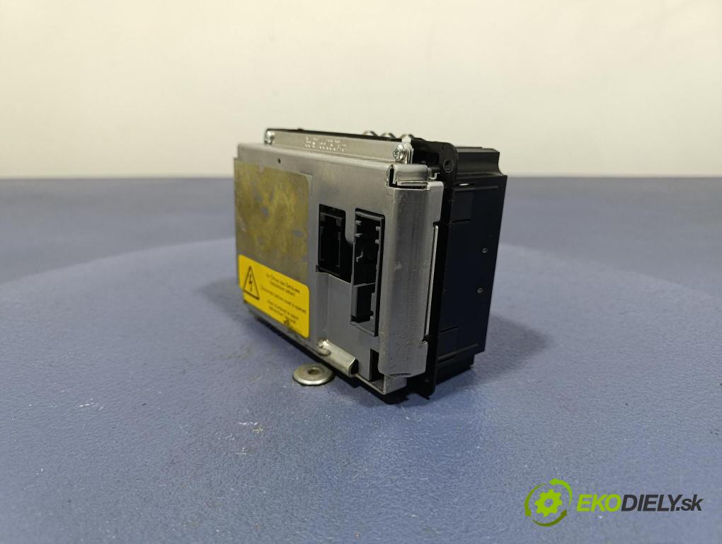 Opel Zafira 2005 Radio I Navigácia: 9132693