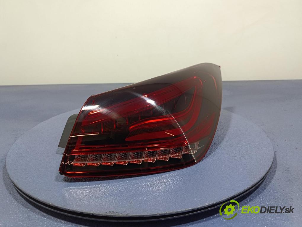 Mercedes CLA-Klasa 0 svetlo / reflektor zad Prava: Vonkajsia: A1189067600