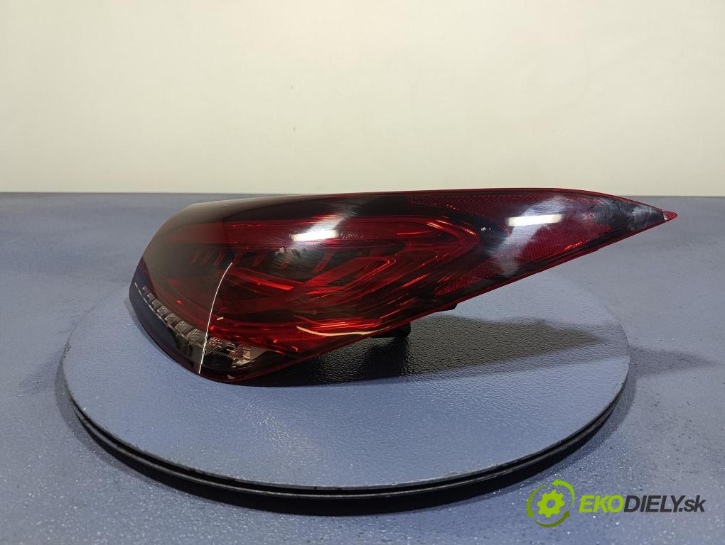 Mercedes CLA-Klasa 0 svetlo / reflektor zad Prava: Vonkajsia: A1189067600