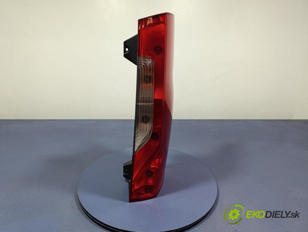 Mercedes Sprinter 0 svetlo / reflektor zad Prava: Vonkajsia: A9108200100