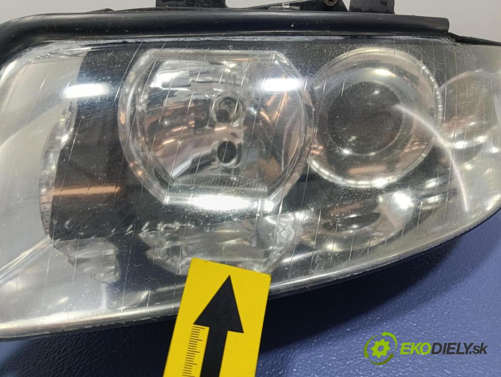 Audi A4 2003 Reflektor: Vľavo: 8E0941003F