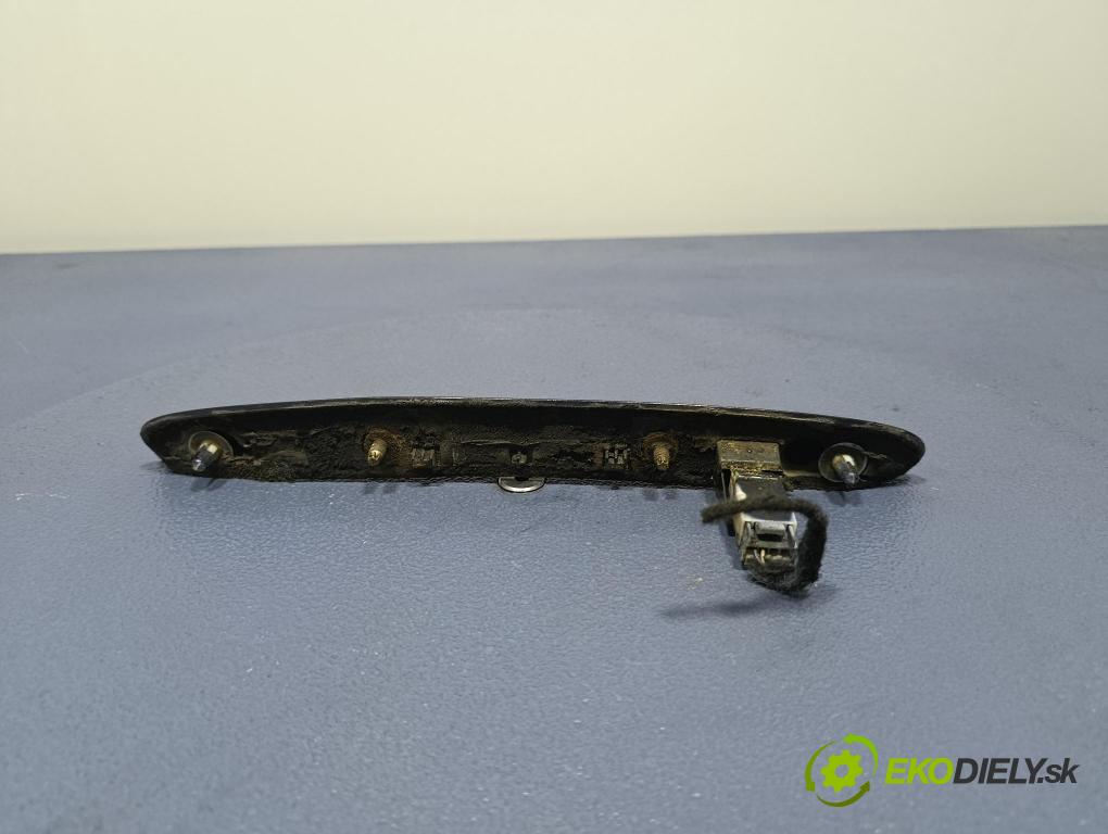 Fiat Croma 2005 rukoväť Klapky: Zadná: