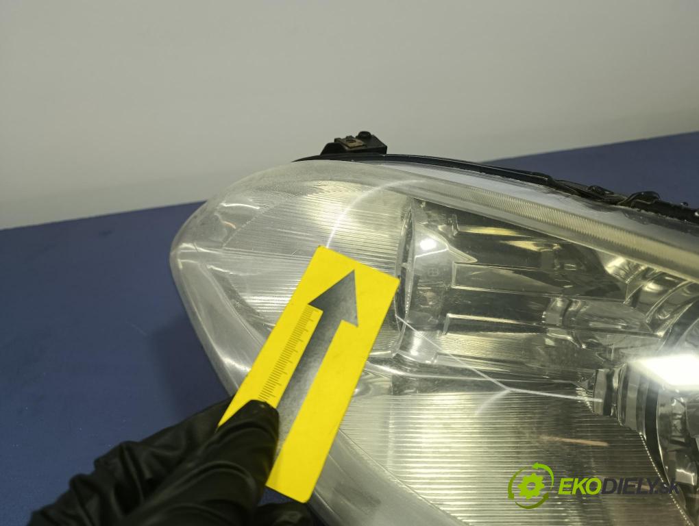 Fiat Croma 2005 Reflektor: Vľavo: 51733561